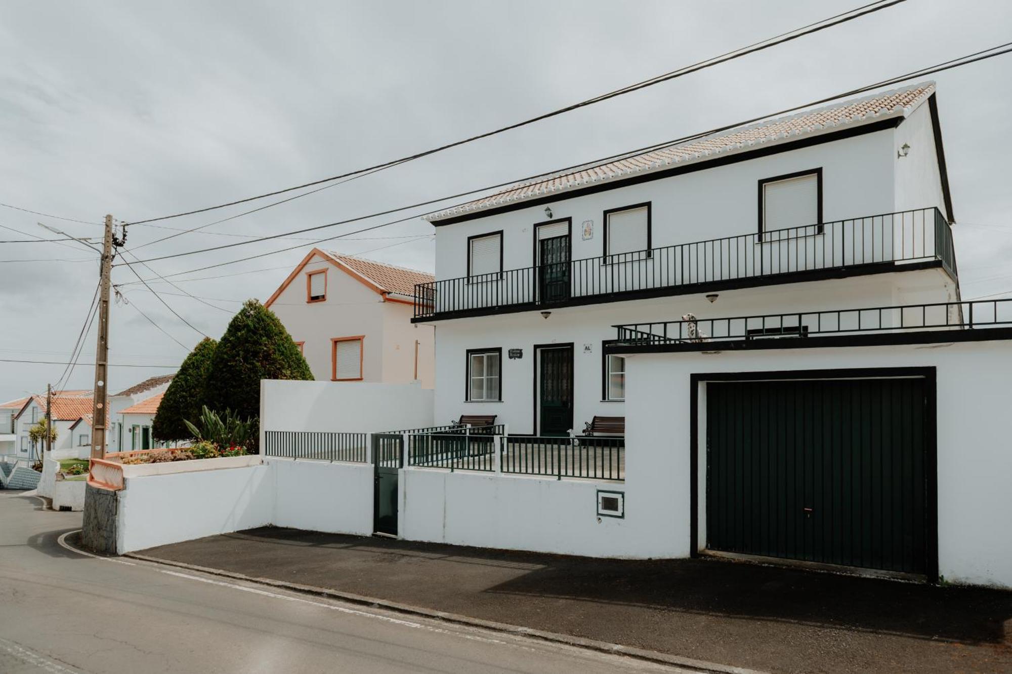 Casa Sousa Ribeiro Praia da Vitoria ภายนอก รูปภาพ